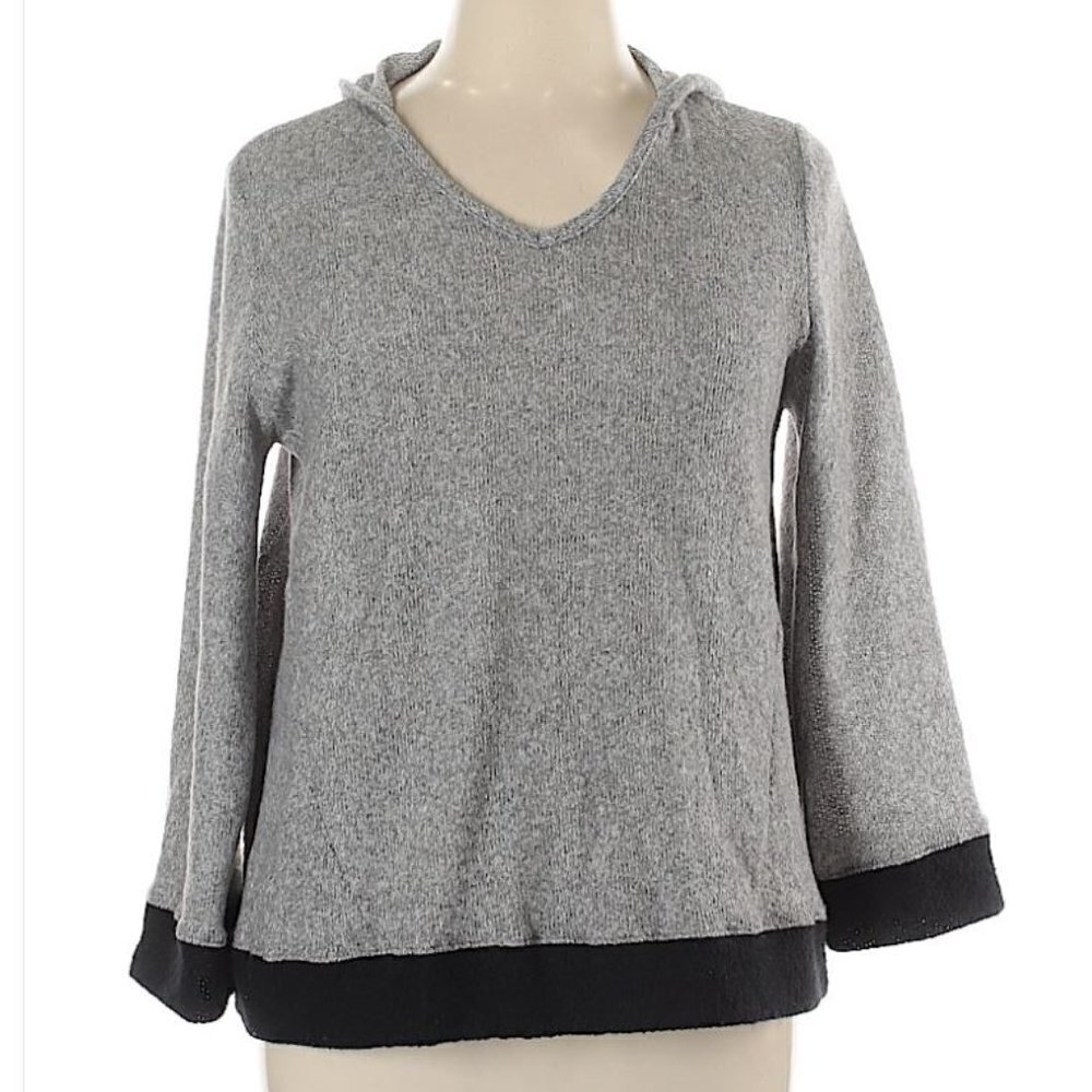Nally & Millie Hooded Gray Sweater Size L/XL